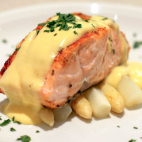 Zalm met asperges en mousselinesaus IMG 9156 1