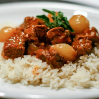 Rundergoulash met zilveruitjes IMG 00851