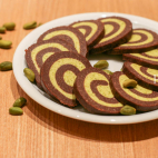 Pistachio pinwheel ® IMG 7169