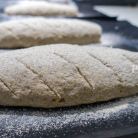 Ražný chlieb s vlašskými orechami DSC02770