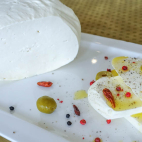 BIO lump cheese DSC03337 2