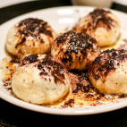 Steamed buns IMG 4050