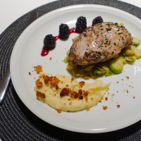 Roasted pheasant breast with pickled blackberries DSC06703