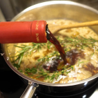 Červená vínna omáčka s čučoriedkami DSC06892