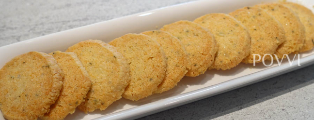 Parmesan – Rosemary shortbreads DSC00183