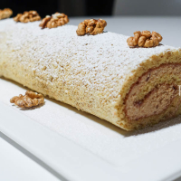 Walnut rouladebiscuit ® DSC00738