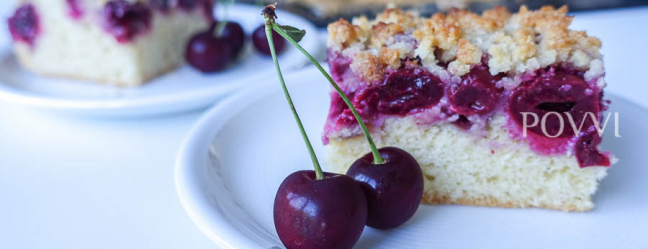 Kriekentaart met amandel streusel DSC01402