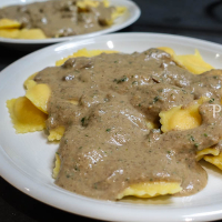 Butternut Squash Ravioli with Italian Mushroom Sauce DSC03331