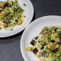 Špagety so zeleninou a zelerovou omáčkou DSC04008